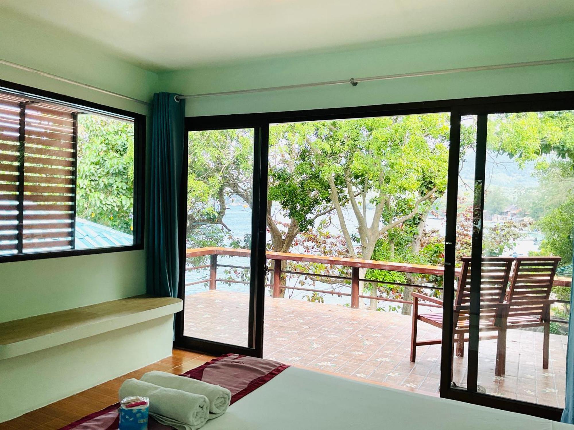 Ocean View Resort Ko Tao Exterior photo