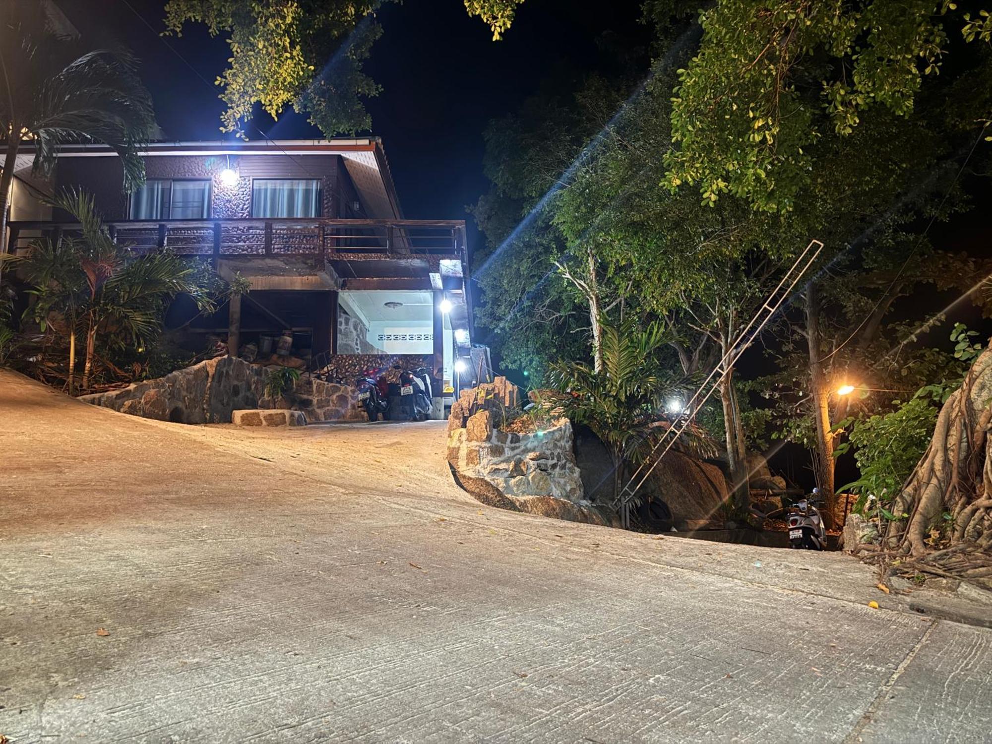 Ocean View Resort Ko Tao Exterior photo