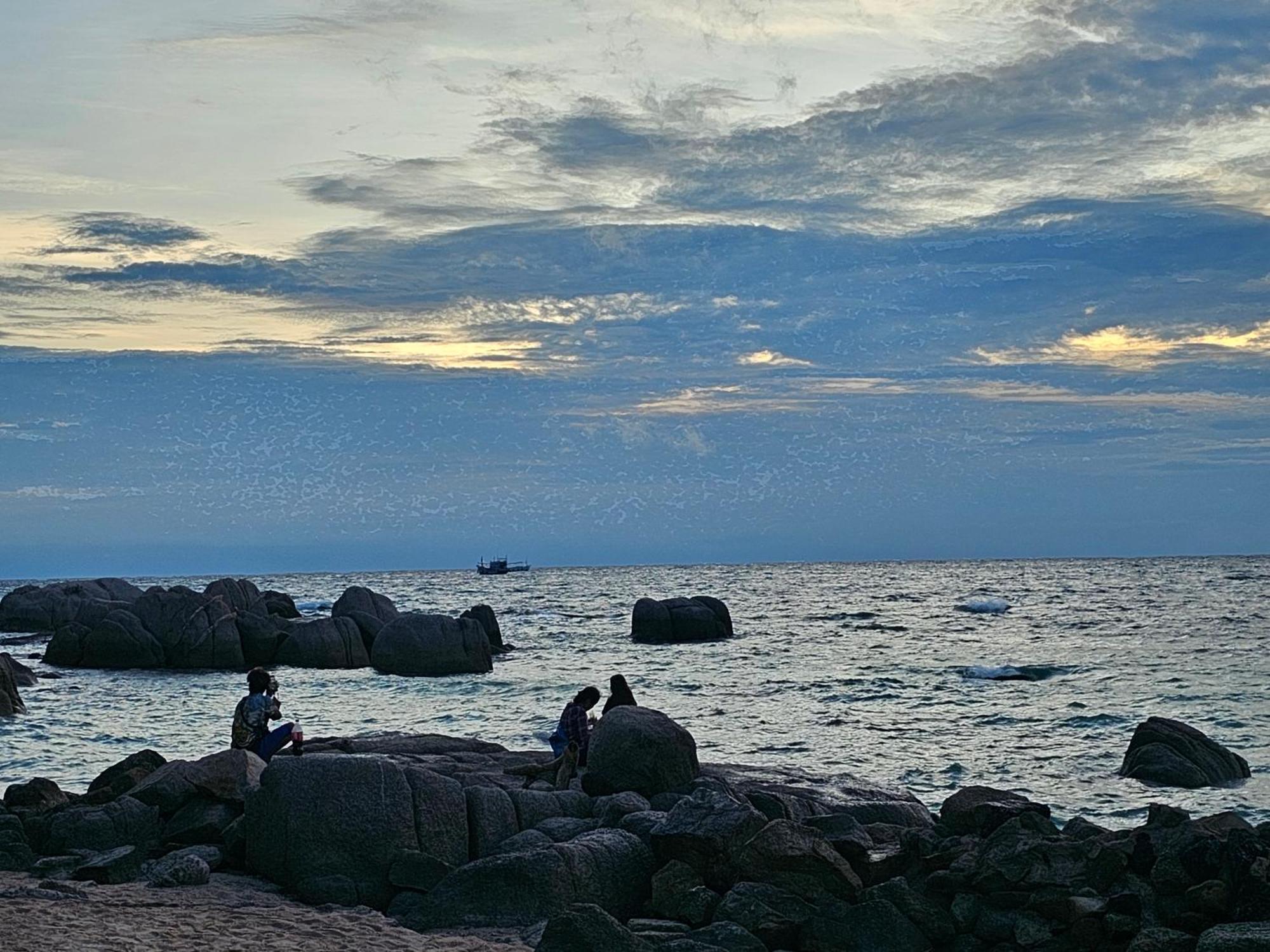 Ocean View Resort Ko Tao Exterior photo