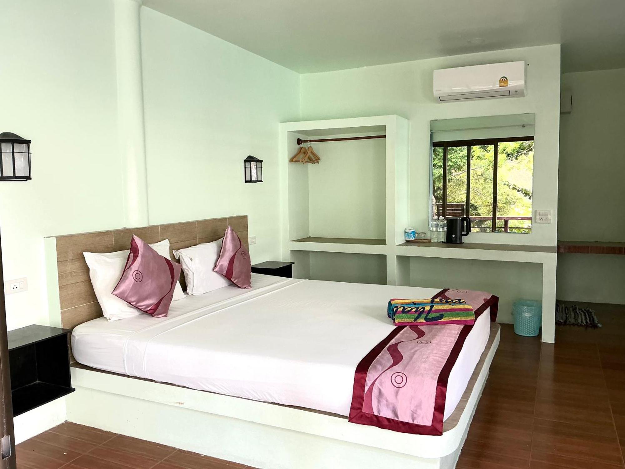 Ocean View Resort Ko Tao Exterior photo
