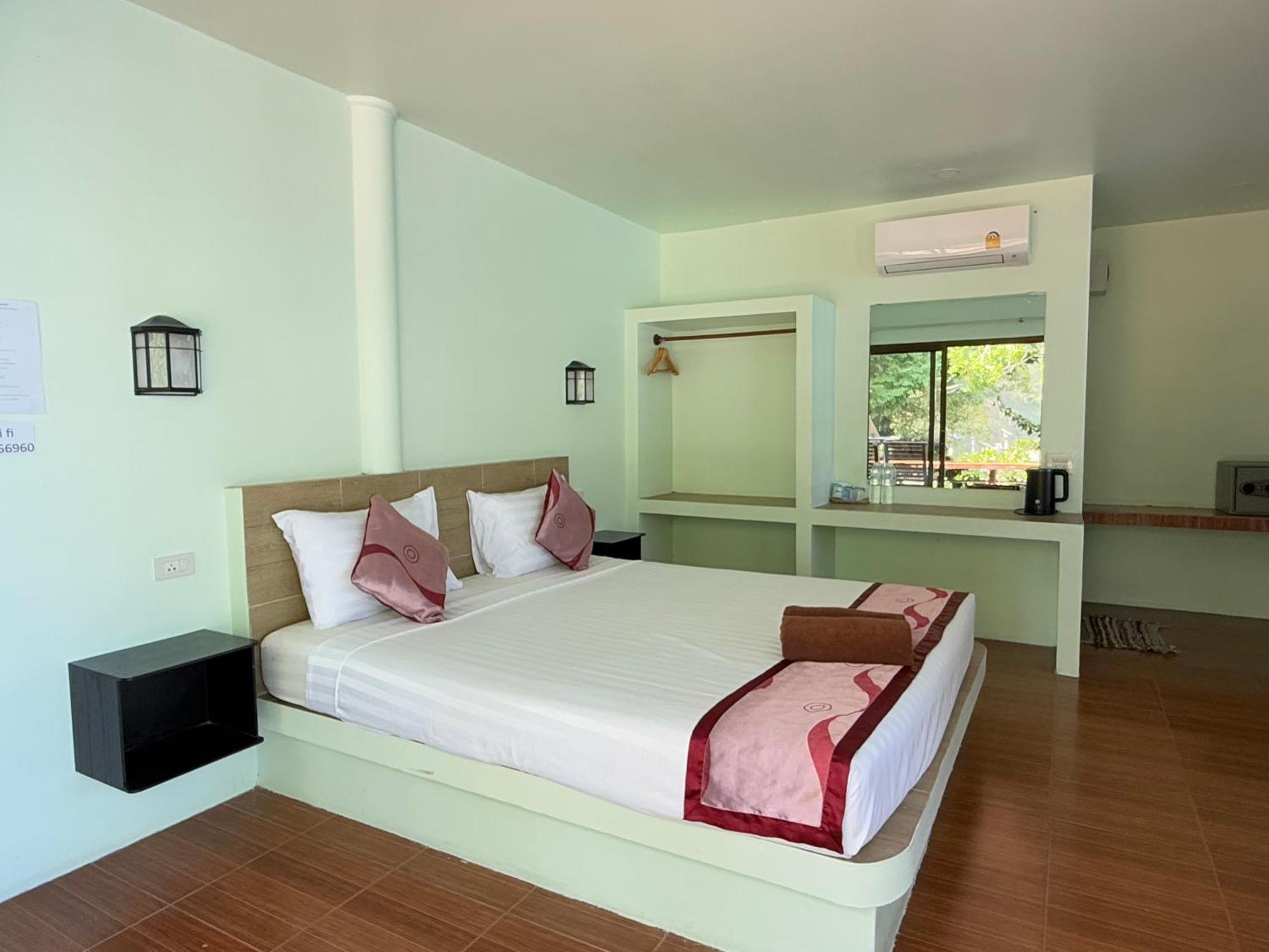 Ocean View Resort Ko Tao Exterior photo